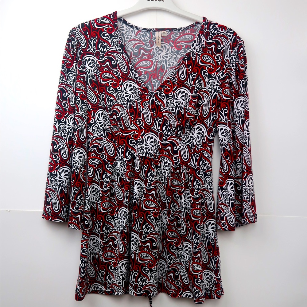 Women’s Printed Bell Sleeves Tunic Blouse Top Sz M